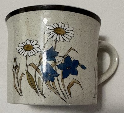 Vintage Royal Doulton Hill Top Mug (LS 1025)