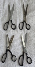 LOT OF 4 VINTAGE SCISSORS -DELUXE KLEENCUT PINKING SHEARS, LIFE EDGE ITALY, ETC.