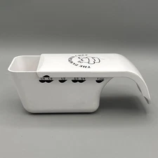 Pampered Chef Adjustable Measuring 1/4 Cup - 1 Cup Slide Dry Scoop #2185