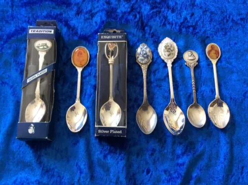 souvenir spoons boxed and unboxed - 88 assorted image 3