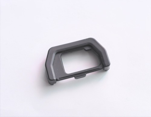 Olympus EP-15 Rubber Eyecup for OM-D E-M5 Mark II,III,E-M10 Mark II III - Picture 2 of 2