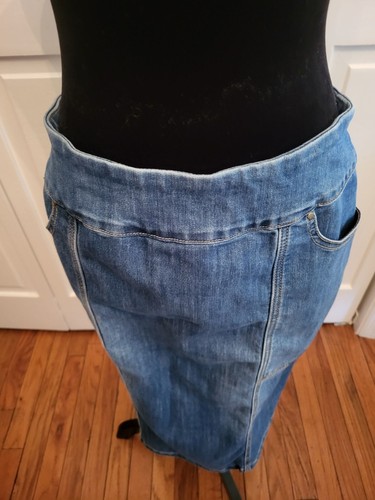 Denim Knee Length Skirt Christopher&Banks Sz 10 Preppy Coastal Modest Minimalist - Picture 4 of 6