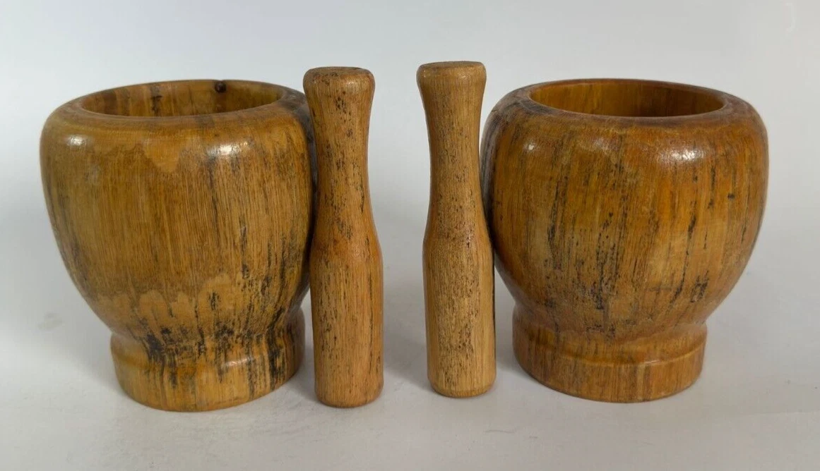 Wooden mortar and pestle Handmade Quantitative two kitchen brown