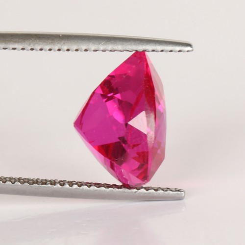 Amazing! Trillion Cut Red Ruby Gem 7.Carat Loose Gemstone For Ring Making - Picture 3 of 6
