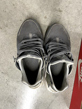 Nike Air Huarache Run / Youth Size 6 / Women's Size 7.5