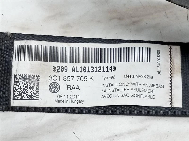 Used Front Left Seat Belt Front fits: 2013 Volkswagen Cc bucket seat driver retr - Image 4 of 4