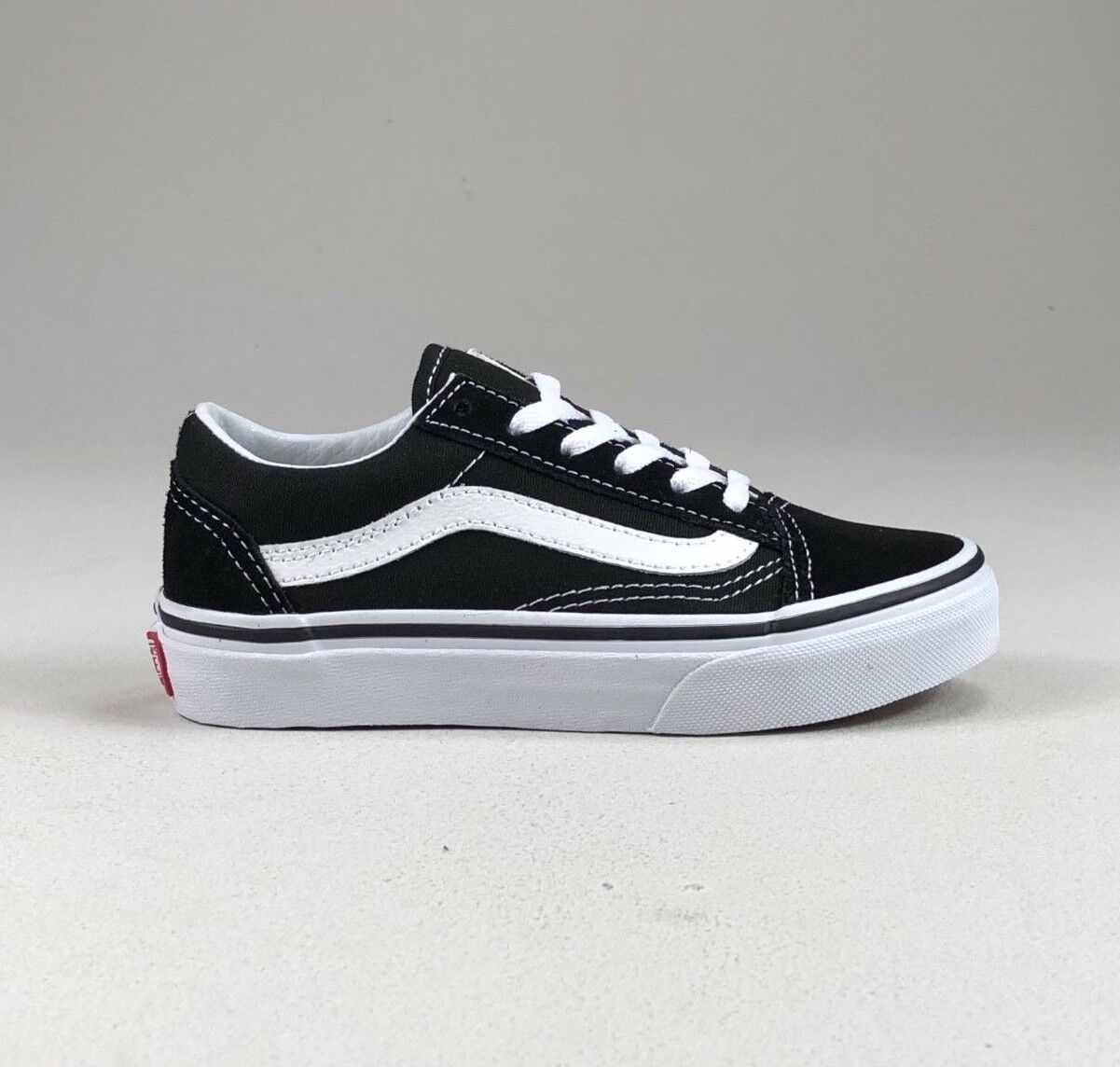 black vans shoes size 1