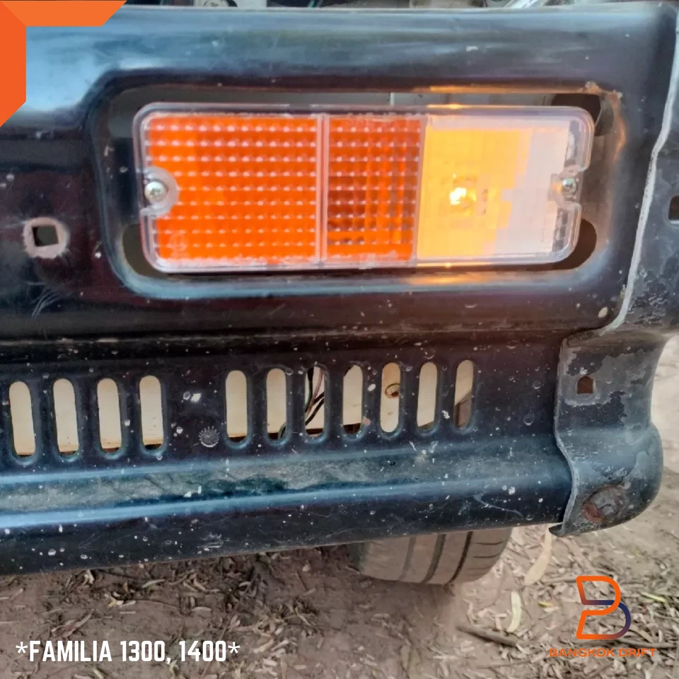 Pair Front Bumper Turn Signal Light​ For Mazda B2000 B2200 80-85 Familia Ute - Image 4 of 4