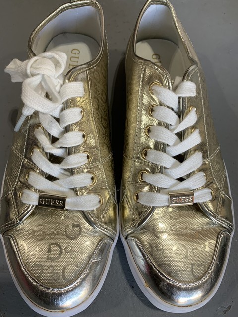 guess gold trainers