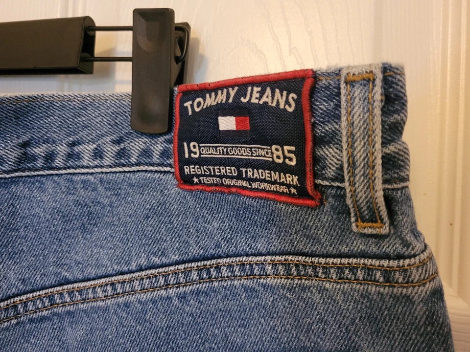 Pantalones Cortos de Jean Tommy Hilfiger De Colección Para Hombre Calce 38 (T40) Azul Denim Sueltos Patinador Años 90 Foto 4 de 4