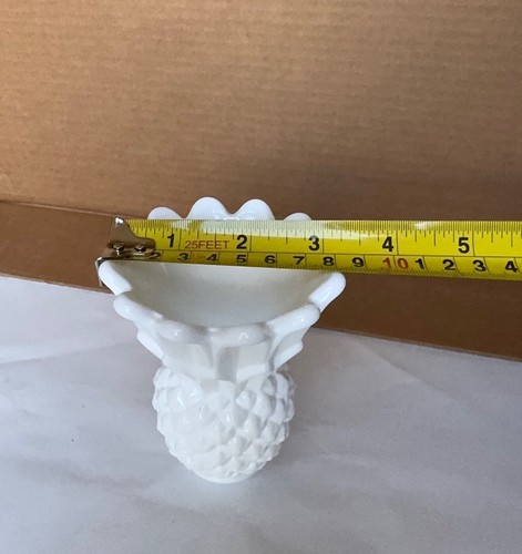 Vintage Milk Glass Indiana Glass Co Tiara Pineapple Set of 2 Candle Holder - Picture 5 of 5