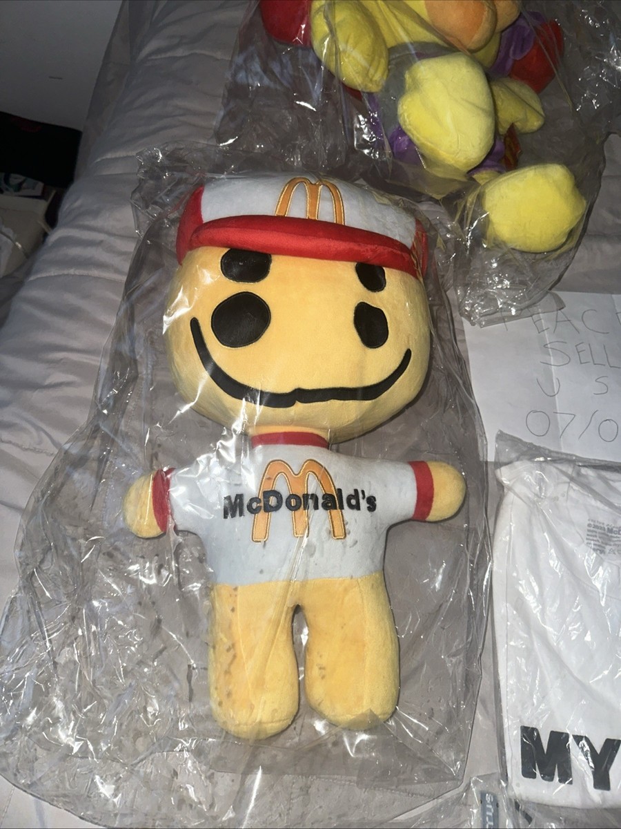 マクドナルド CPFM x McDonald's Set of 4 Plush Cactus Plant Flea Market x McDonald's Hamburglar Grimace