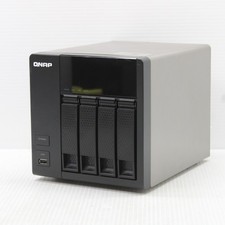QNAP TS 412 NAS Marvell 6281 256 MB RAM 4x 1 TB Seagate IronWolf HDD QNAP OS