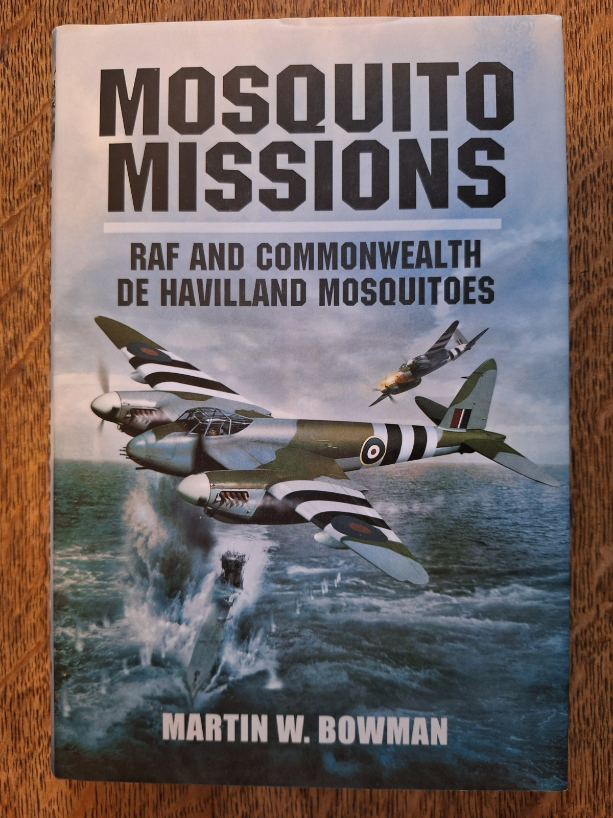 Mosquito Missions: Raf and Commonweal..., Martin Bowman