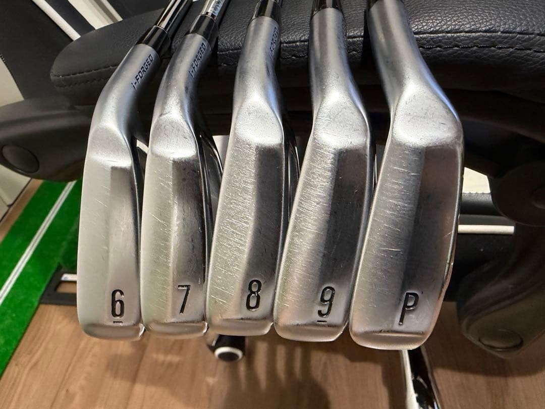 Srixon ZXi4 Irons