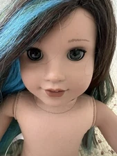 AMERICAN GIRL TRULY ME STREET CHIC DOLL HAZEL EYES TAN SKIN 18”