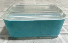 Vintage Pyrex Turquoise Small Refrigerator Dish  W/ Lid 502 1950's