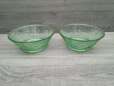 Set of 2-Tiara Indiana Glass Spruce Green Sandwich 8 1/4  Vegetable Serving Bowl