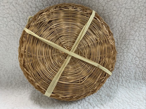 Paper Plate Holders Lot of 6 Natural Bamboo Wicker Rattan 9.5" Camping Picnic - Picture 7 of 7