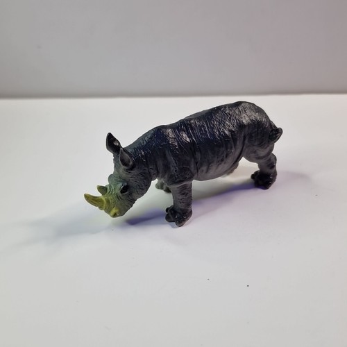 16 Various Zoo Animals Hard Plastic - Lions, Leopard, Zebra, Hippo, Giraffe Etc - Picture 12 of 18