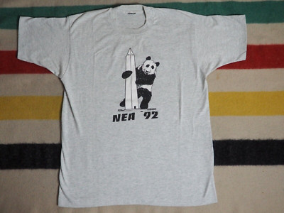 VTG 90s Fruit Loom NEA 1992 Environmental Wildlife Panda Bear Gray Tee T-Shirt L
