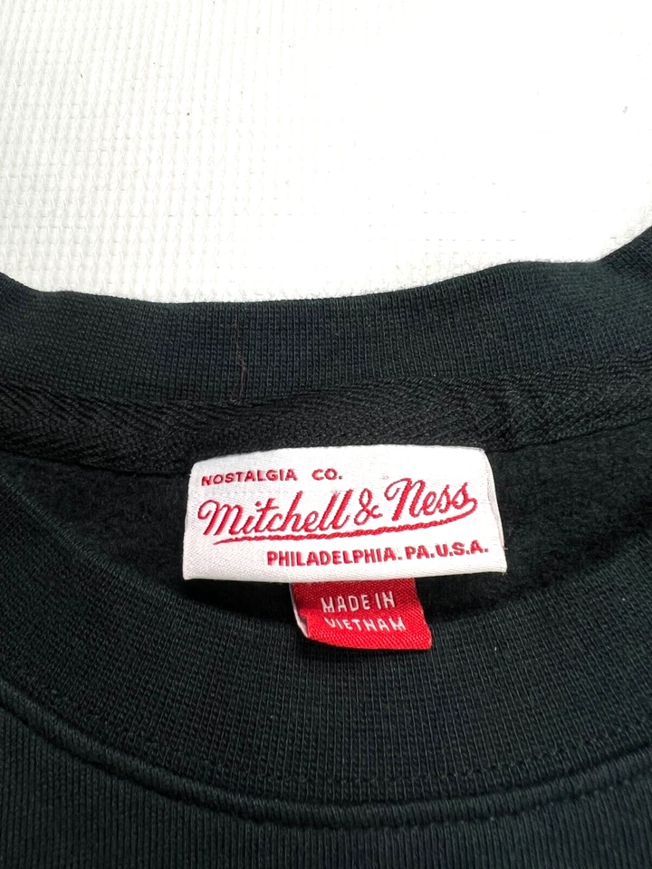 Vintage Mitchell Ness Sweatshirt Seattle Seahawks Black Tag 2XL actual M. - Image 4 of 4