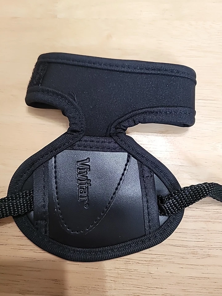 Correa de muñeca acolchada Vivitar empuñadura para cámara Foto 2 de 4