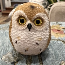 Vintage Resin Owl Figurine 2.5  Beige  Rust Decoration
