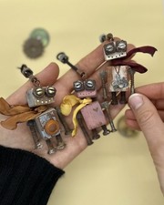Tiny robots keychain and figurines / Vintage robots / Punk style keychains