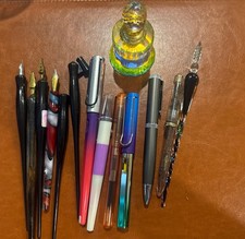 Mixed Bulk Lot Of Fountain Pens Sold As Is In Need Of Restoration.