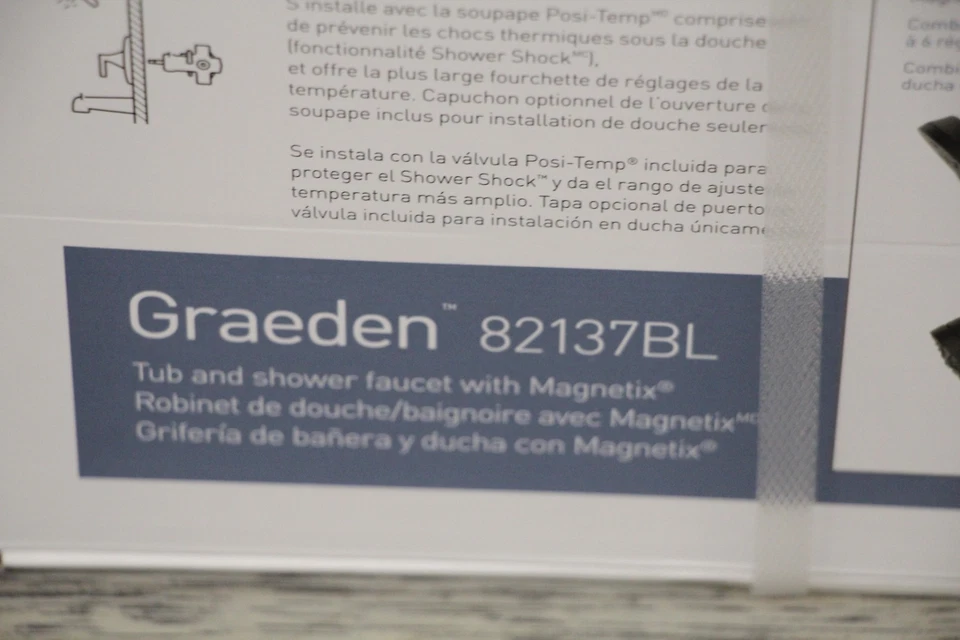 NEW Moen Graeden Magnetix Matte Black 1-handle Multi-head faucet 82137BL - Image 2 of 2