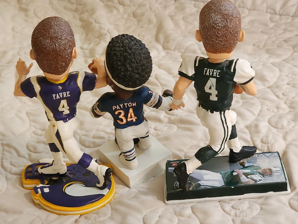 BRETT FAVRE #4 JETS + Brett Favre #4 Vikings + Walter Payton Bears The Sweetness - Image 2 of 4