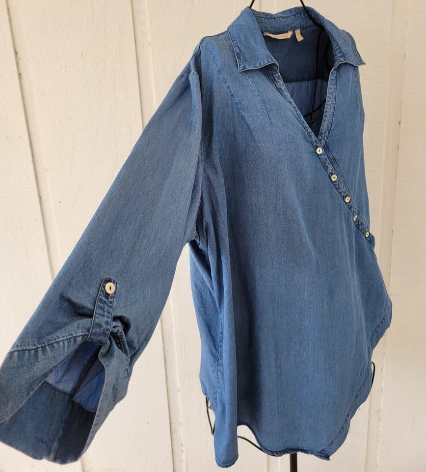 Top túnica Tencel azul lavado Soft Surroundings 3X cambray denim asimétrico Foto 2 de 4