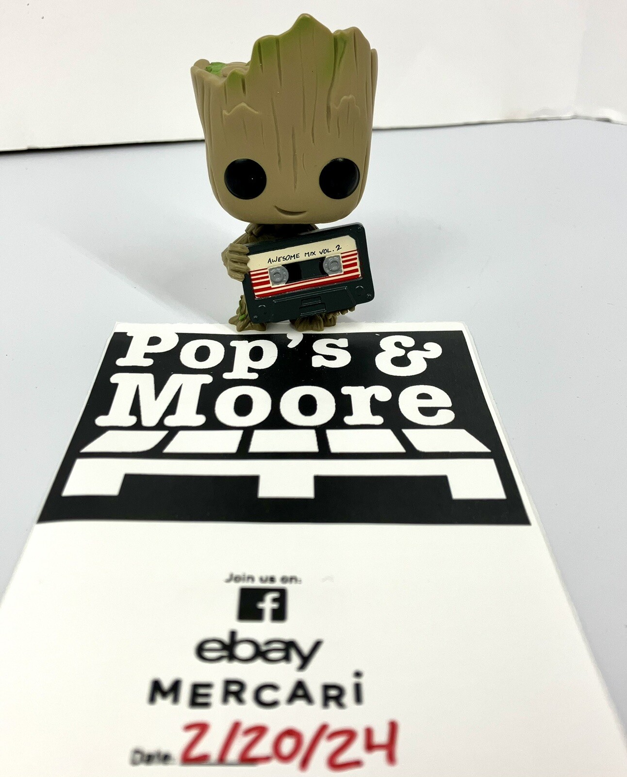 Funko Pop! Baby Groot With Mix Tape 260 Collectors Corps Loo