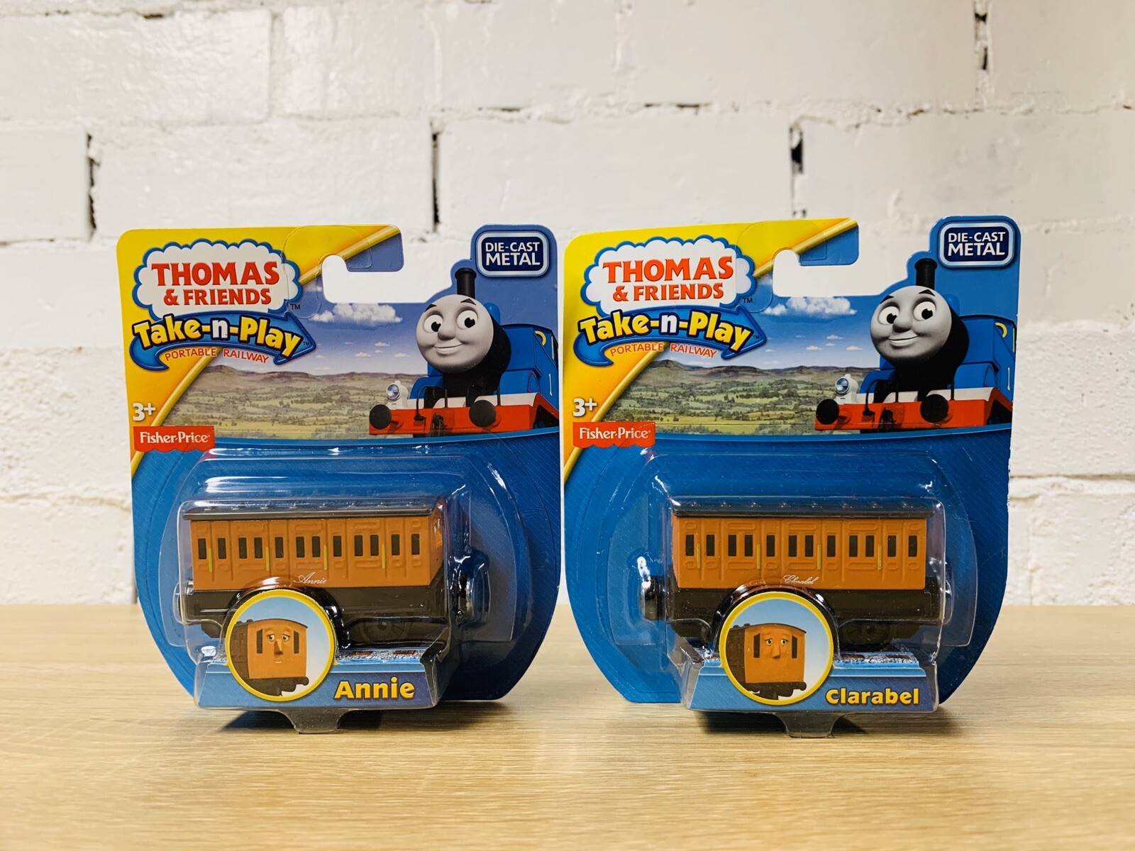 thomas and friends take n play annie and clarabel
