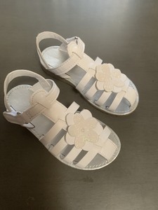 girls sandals size 11