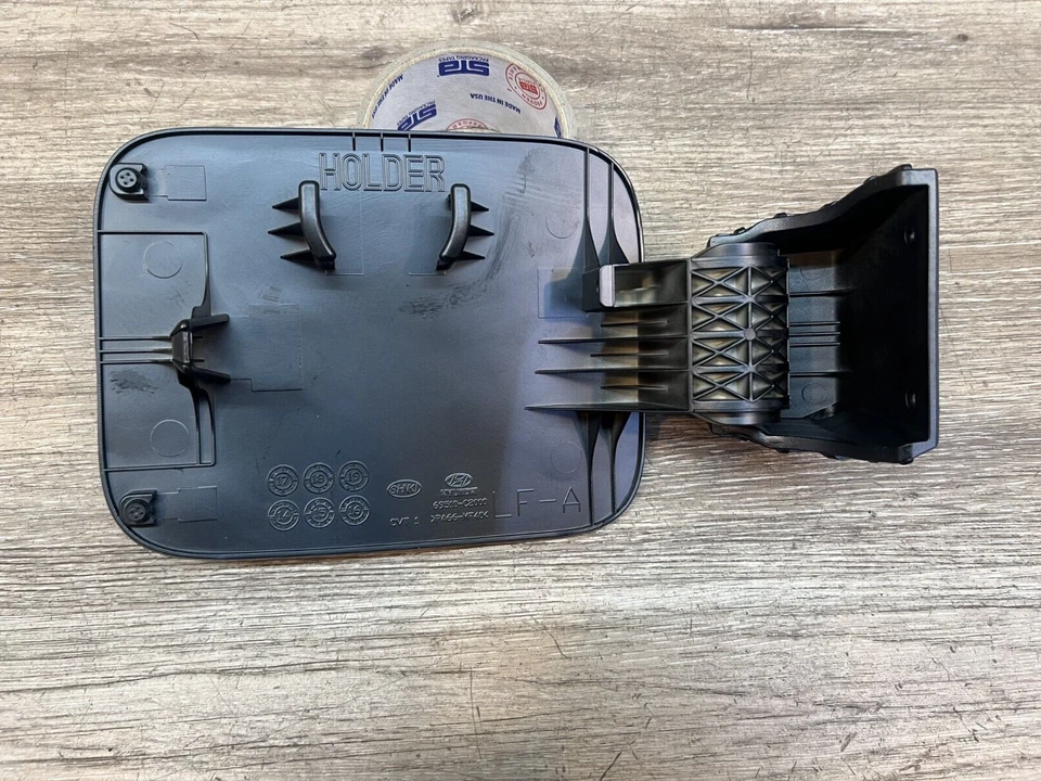 2016-2019 HYUNDAI SONATA FUEL FILLER DOOR OEM 69510-C2000 - Image 2 of 4