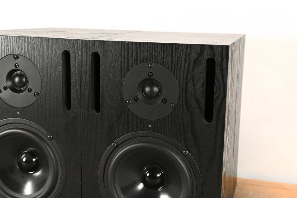 TASCAM VL-X5 Bi-Amplified Nearfield Studio Monitor (PAIR) CG01NFH - Image 2 of 4