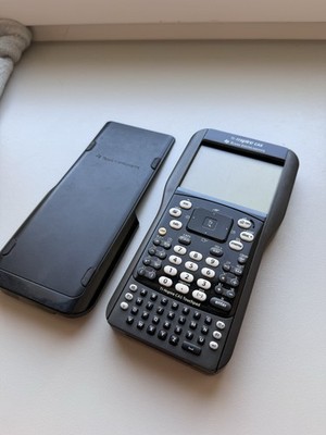 Texas Instruments TI-Nspire CAS Handheld Grafiktaschenrechner Gebraucht