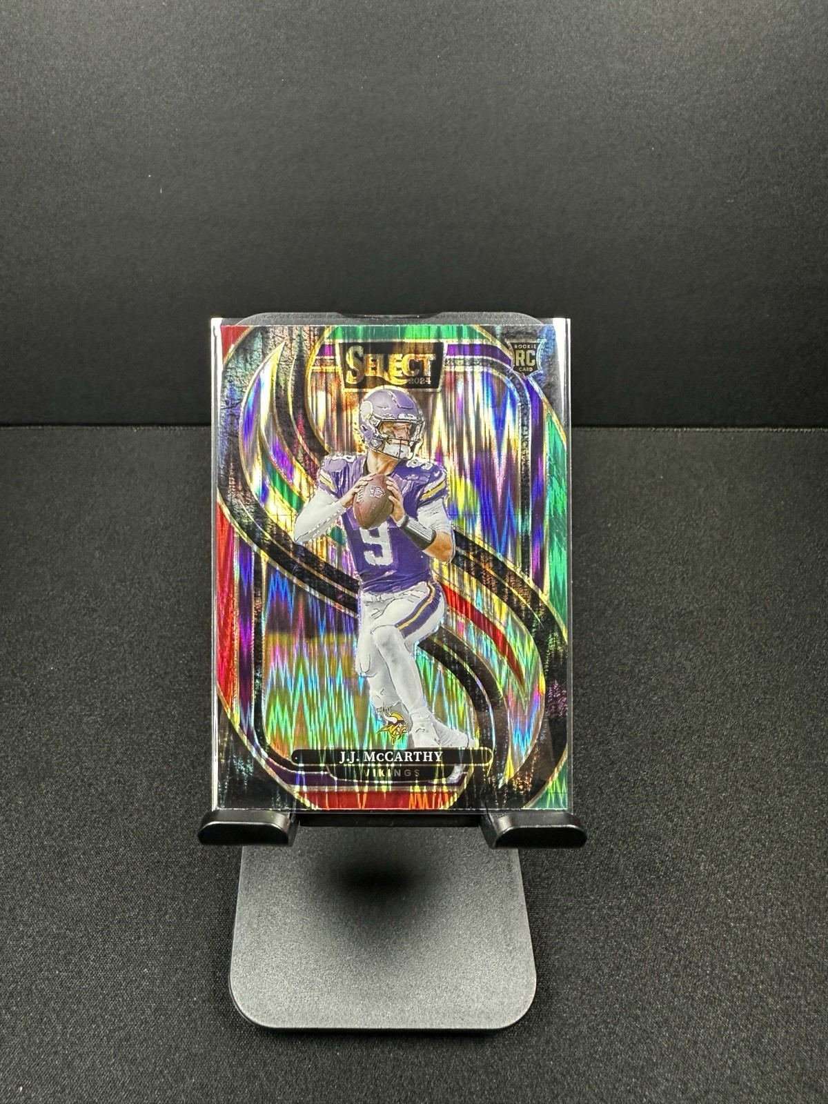 2024 Select J.J. McCarthy #134 Red and Green Shock Premier Level RC Vikings