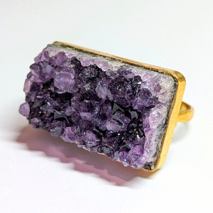 Barbara Pellegrino Raw Amethyst double finger ring. Size 7