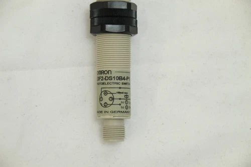Omron E3F2-DS10B4-P1