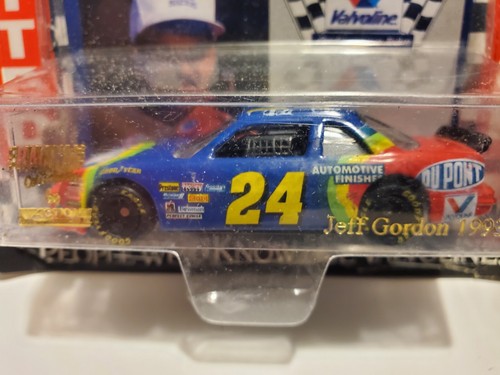 Jeff Gordon #24 1993 Valvoline Dupont Limited Edition Action Racing 1:64 Rookie - Picture 3 of 8