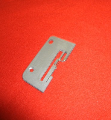 Stichplatte für Janome 104D...Rollsaum...O3/1192         ++
