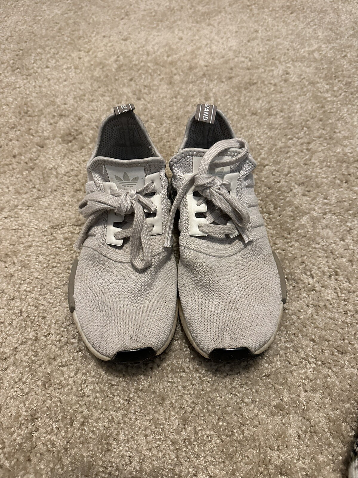 Adidas Women’s Tennis Shoe 8 Grey Gem