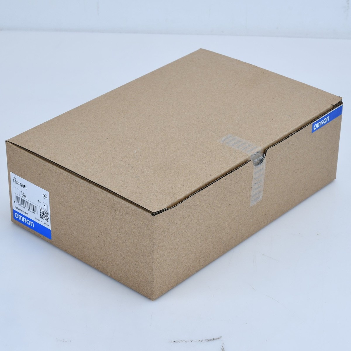 New in box Omron touch screen F150-M05L F150M05L 1 year warranty