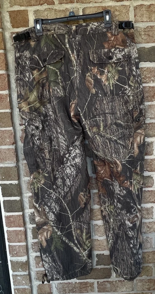 Mens 40x32 Mossy Oak Camouflage Guide Series Scent Core Blocking  Hunting Pants - Image 2 of 4
