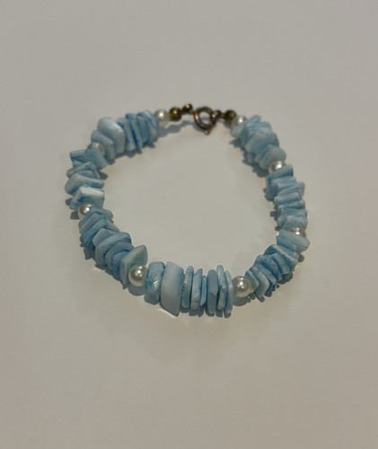 Beaded Shell Bracelet - Afbeelding 1 van 3