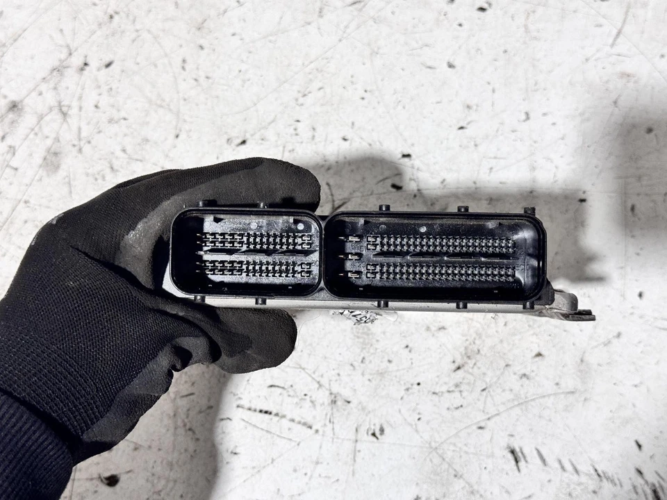 Alfa Romeo Giulietta Engine ECU 940 Series 06/2011-12/2020 - image 2 of 3