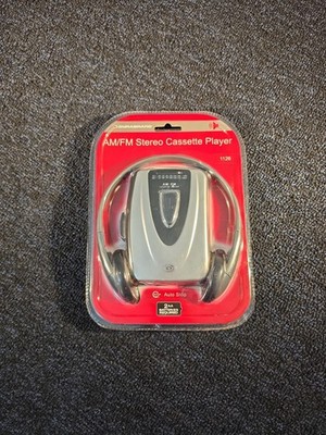 NEW Vintage Durabrand AM/FM Stereo Cassette Player Radio Headphones Model 1126
